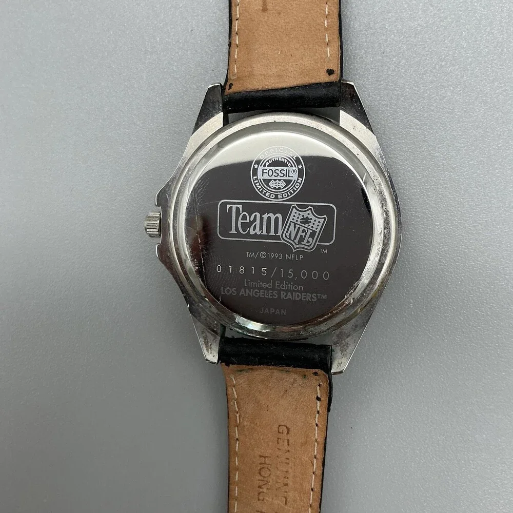 Vintage Fossil Team NFL LA Raiders Mens Watch 37mm Leather Limited New Battery
